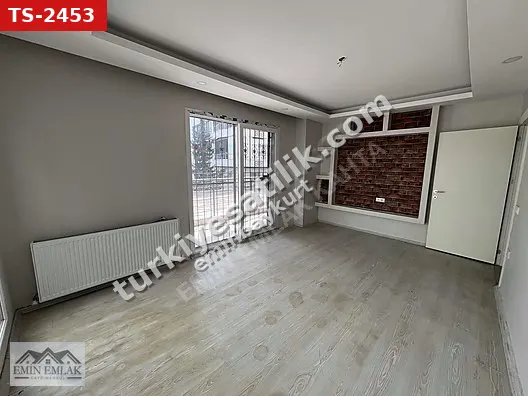 KAHTAPORT AVM KARŞISNDA ALİ ÖZER SATILIK 3+1 DAİRE 165M2 TERASLI