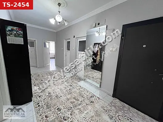 T. ÖZAL MAH'DE FUZULEV-EMİNEVİM UYGUN SATILIK 3+1 GİRİŞ DAİRE